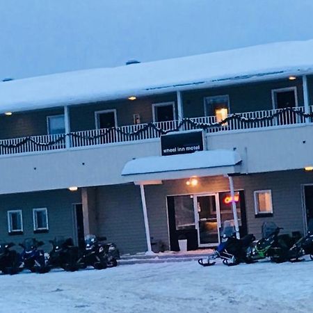 Wheel Inn Motel New Liskeard エクステリア 写真